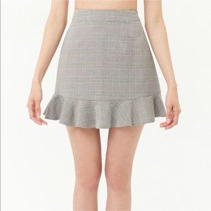 SOLD Forever 21 Glen Plaid flounce skirt